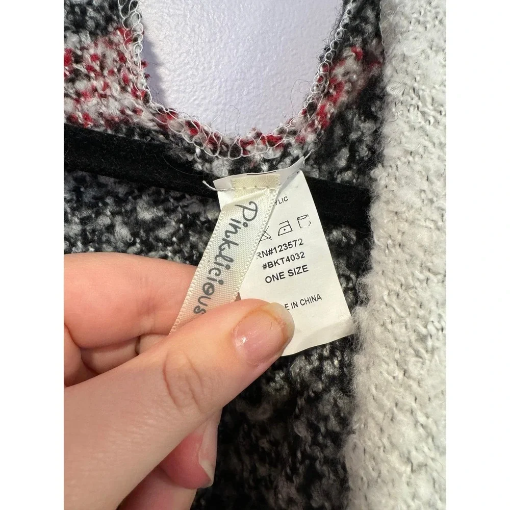 Plaid blanket‎ Poncho